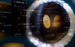 舟山 api php源码,下载的php源码怎么运行呢？